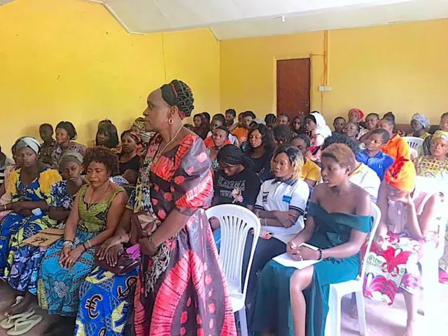 Women gathered for a leadership course session in Nakivale